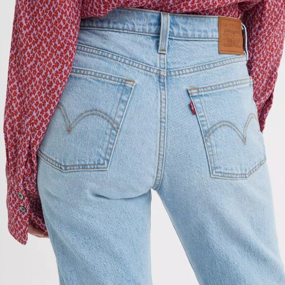 Levis Wedgie Straight Leg Jean - Picture 4 of 13